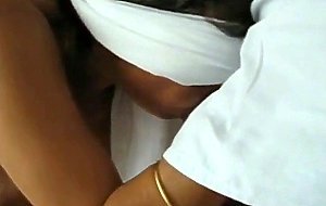 Mature qui veut pas voir quel homme la baise