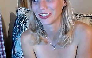 Stunning webcam woman
