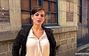 Laeticia, medical aide in dunkirk!