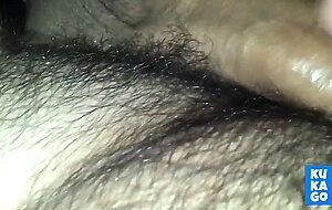 Portuguese blowjob insede the car