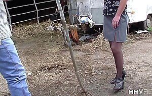 Mmvfilms, amateur, laid amongst the hay