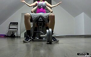 Lifekife, blow job from a fitness trainer. sex in a fi