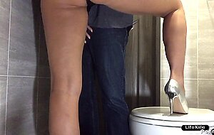 Lifekife, pornhub no.