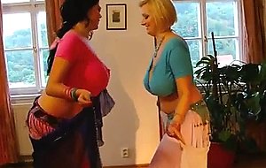Sophie mei and shione cooper belly dancing