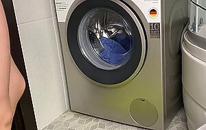 Toni billl, stuck in the washing...