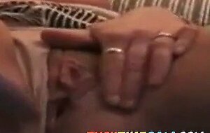 mature lady squirting on web cam