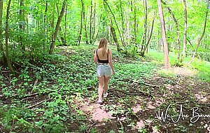 Wearebarnnie, quick fuck in the woods ended up w cumshot into mouth, extremely tight pussy made him