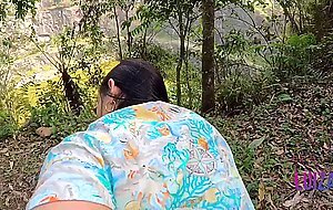 , luiza marcato, giving his ass to loupan on his way to the quarry in the woods. dando o cu para