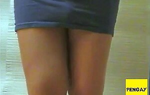 Pantyhose Handjob by Crossdressing Amateur