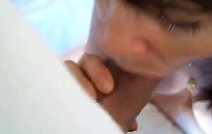 Mature French Lady Gives Amateur Blowjob