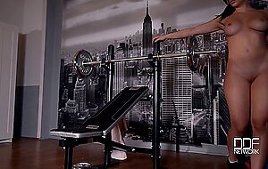 Nekane sweet, orgasmic gym sesh, full workout including her pink