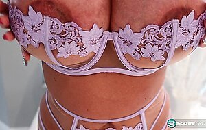 Joslyn james, bra overload