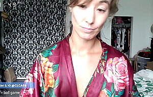 Christy love @clca69, sph and cumming by my fav toy hitachi ending with a count do