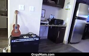 Stepmom catches her boy watching porno and wants him to do what he saw - orgymom