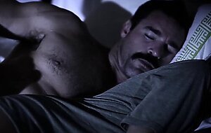 The bad uncle, Jaye Summers