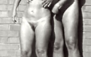 Solrigt handjob med en dansk bedstemor