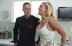 Hot MILF Kagney Linn Karter Invites a Swinger Couple