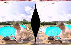 RealityLovers - Russian girl in VR