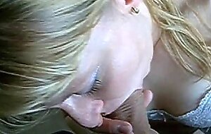 Homemade pov girlfriend gets facial