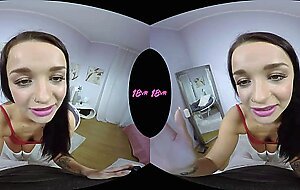 Anal Fucking With Brunette Teen Daphne Klyde