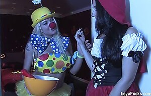 Leya Falcon's Wild Lesbian Fuck