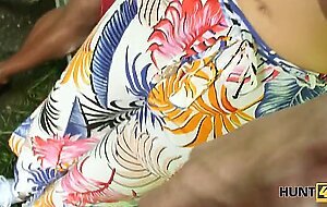 HUNT4K. GFs vagina in the park