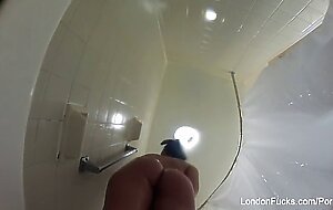 London Keyes hangs out in her hotel room and showers