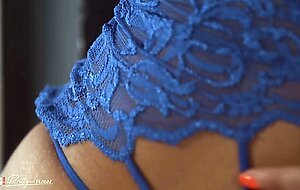 Pretty And Raw - Latina MILF Havana Bleu Fucks BBC