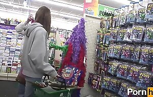 NAKED COLLEGE COEDS 98 - Scene 5