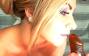 Hot blonde nice tits fingering