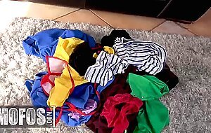 Mofos - Hot Brunette Karlee Grey Can't Wait To Have Her Neighbour's Huge Hard Cock Inside Her