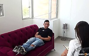 MY PSYCHOLOGIST HELPS ME WITH MY ERECTION PROBLEM