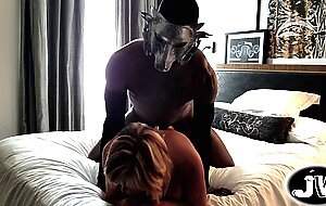 Housewife Housecall (Jamie Wolf + Heidi Hills)