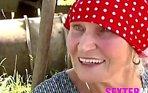 Granny with saggy tits gets anal fucked by her grandson