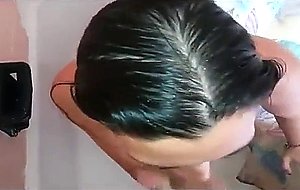 Wife sucked his dick under the shower