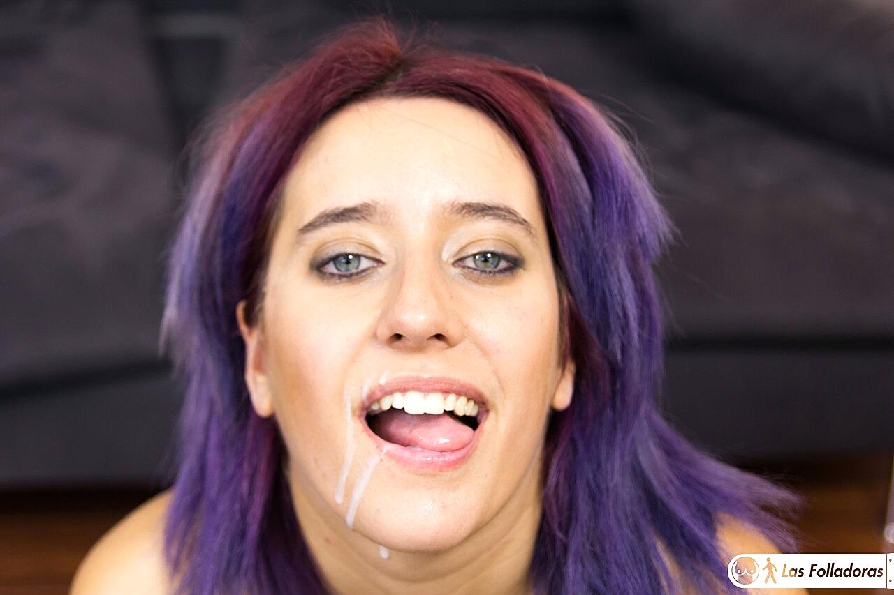 Petite Spanish Girl Accepts A Wad Of Cash To Star In A Porn Movie Amateur, European, Latina, Sexy