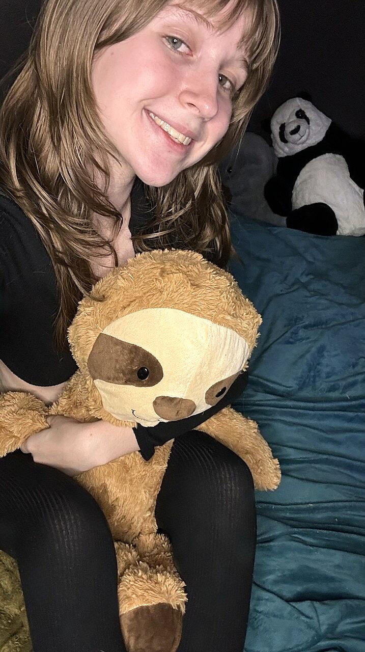 Adorable Amateur Babe Teensy Bella Posing In Her Black Outfit In A Solo Amateur, Natural-Tits, Selfie, Sexy, Teen
