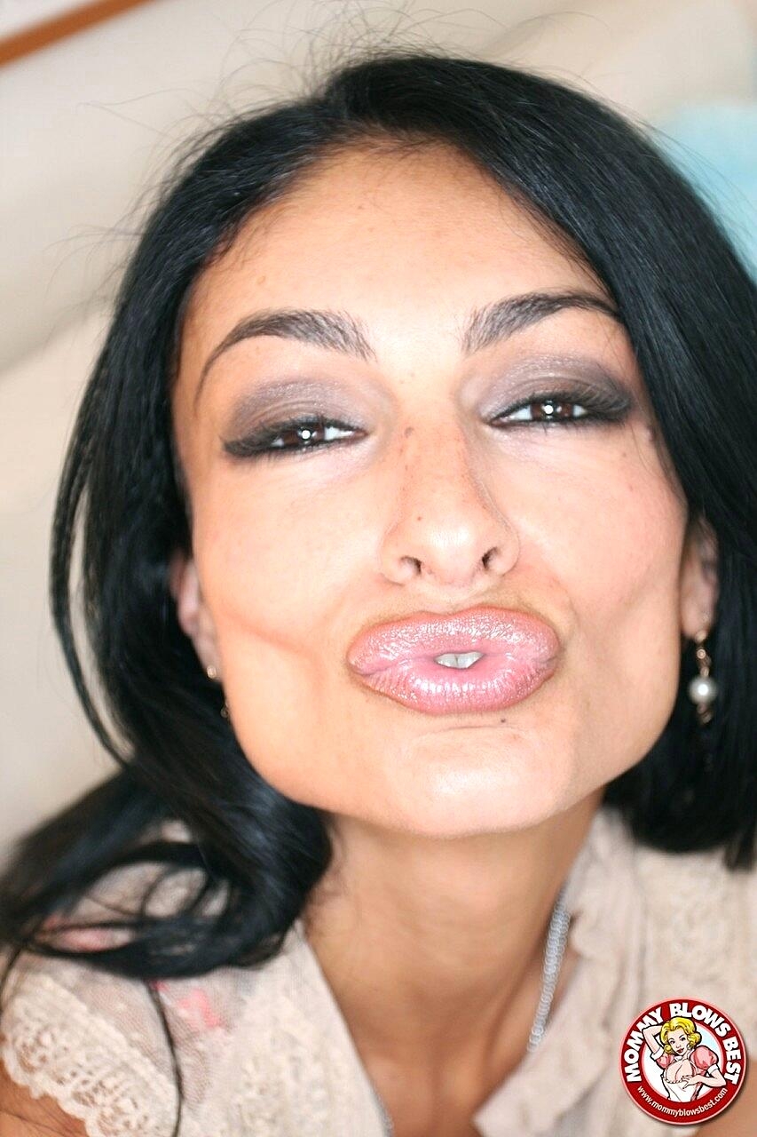 Busty Iranian Chick Persia Pele Fixes Her Lips Before Sucking Cock Arab, Cougar, Mature, Milf, Old-Young