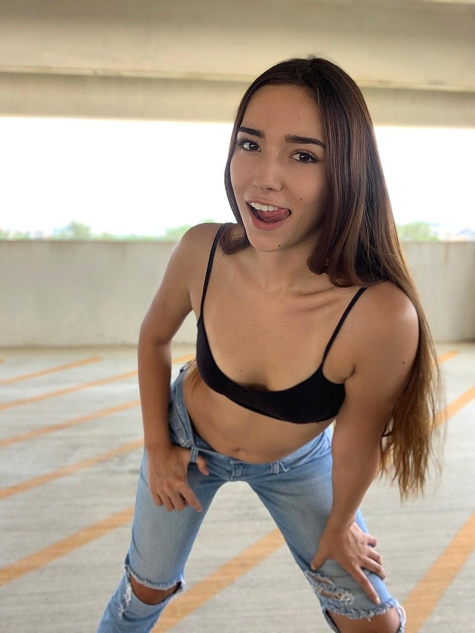 Samlypuff Amateur, Beautiful, Jeans, Outdoor, Sexy